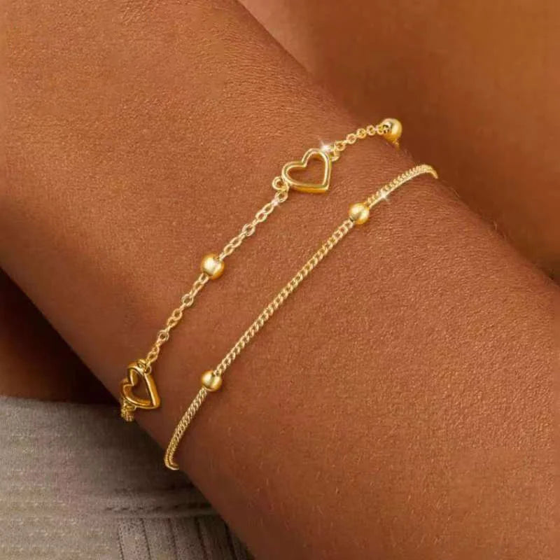 2Pcs Layered Snake Chain Bracelets for Women Dainty Gold Plated Heart Accessories Hand Chain Jewelry for Girlfriend Gift
