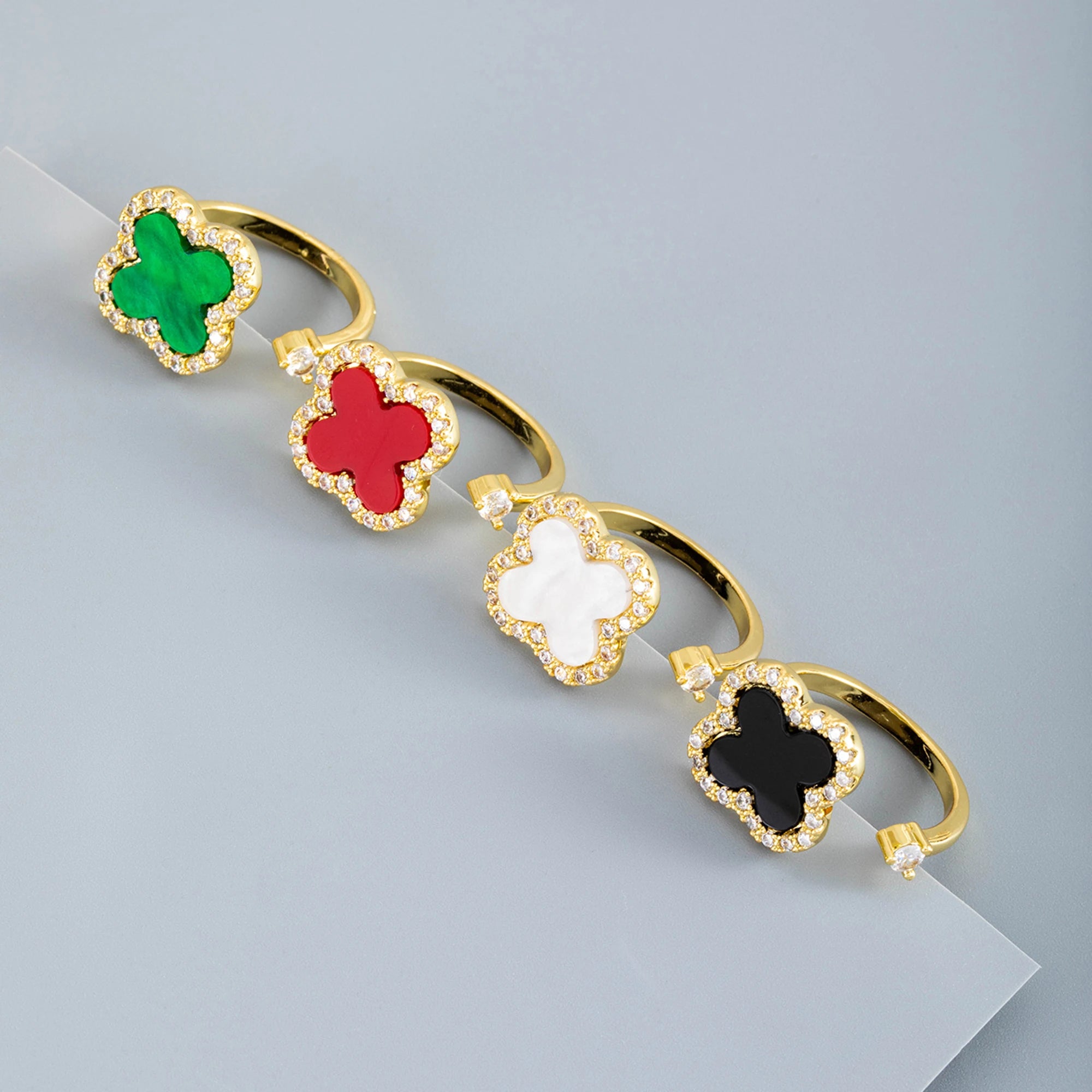 A Stylish and Exquisite Four Leaf Clover Open Ring Suitable for All Seasons, Suitable for Any Occasion