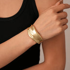 Cute Wavey Open Bangles